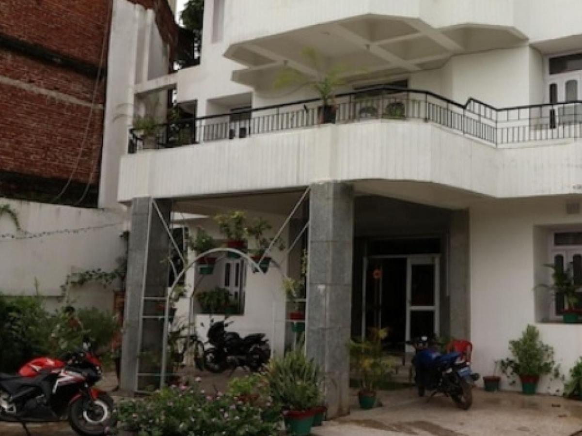 Oyo 80830 Hotel Buddha International Bodh Gaya Exterior foto